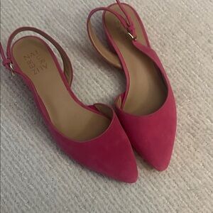 Naturalizer Fuscia Slingback Heels